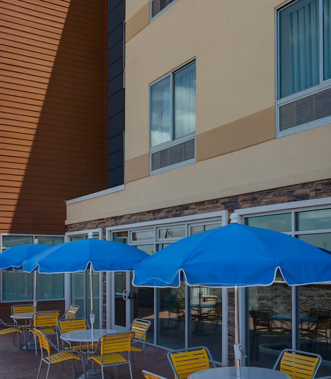 Fairfield Inn & Suites by Marriott Dallas West/I-30