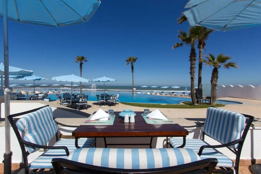 L Amphitrite Palace Beach Resort & Spa
