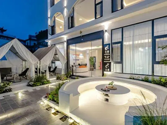 Yunlu Jingbo Sea View Resort Homestay
