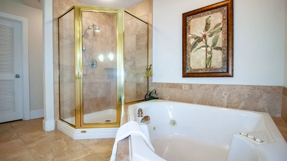 Two Bedroom With Unobstructed Views - Unit Crd0609