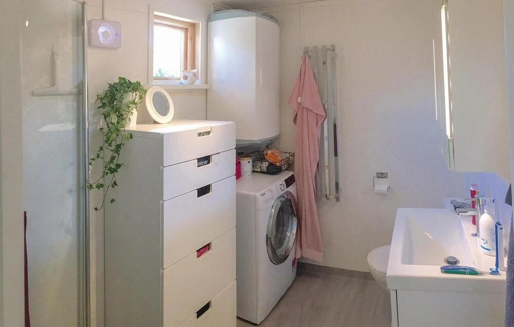 Pet Friendly Home In Ljungby With Sauna