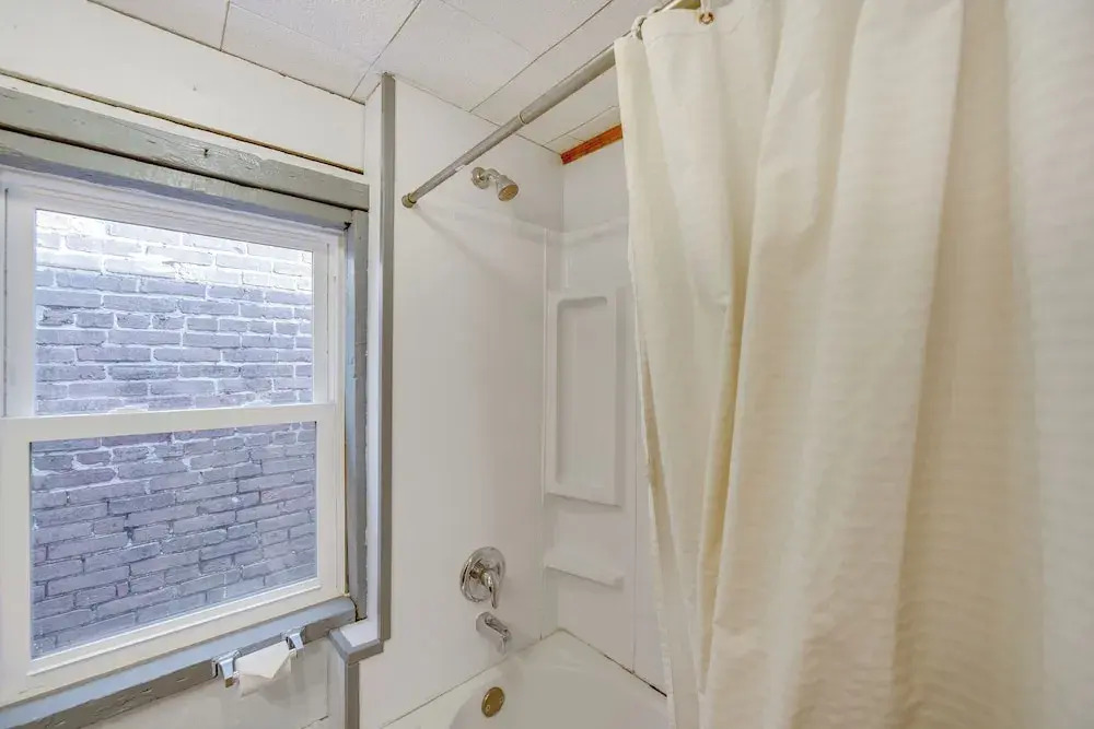 WFH Space & Yard! Walkable Lancaster Row Home
