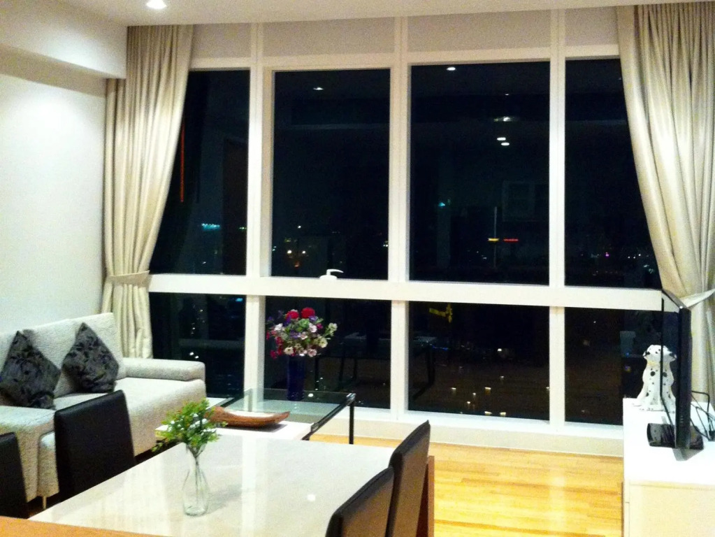1 Bedroom at Millennuim Residence Sukhumvit