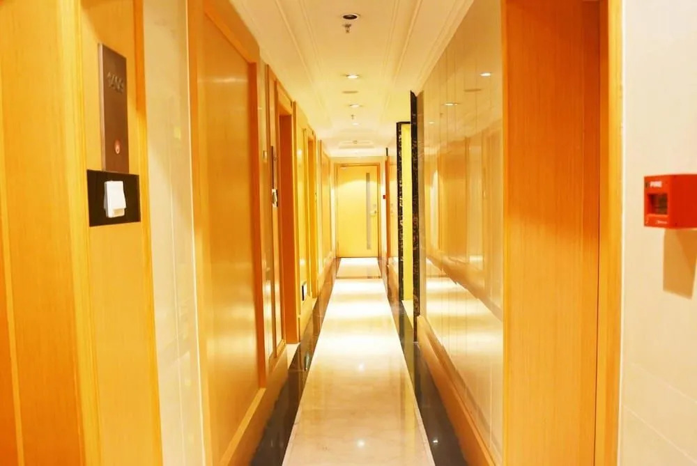 Zhengjia City Centre Apartment Hotel
