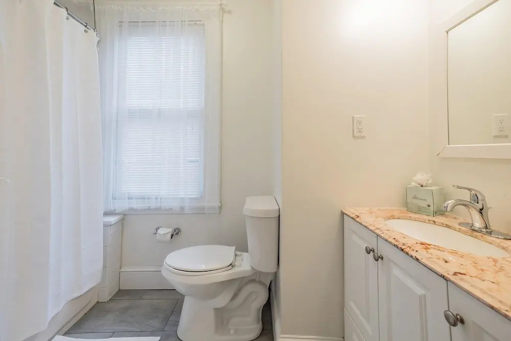 904 N 29th