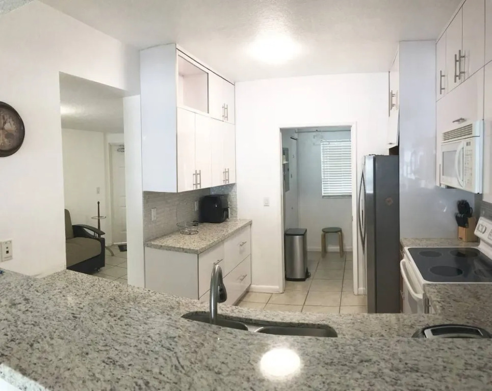 Le Marina Bay 304 - Condo 3 People, Sunny Isles