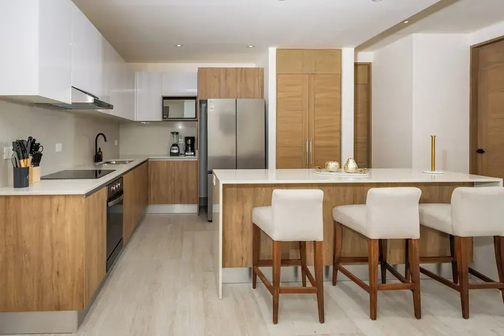 Cumbres Garden luxury apartments - By Aloja RV