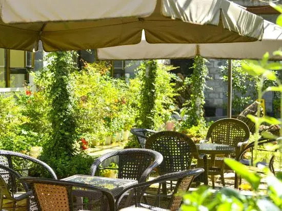 Xinhai Tingtao Theme Boutique Hotel