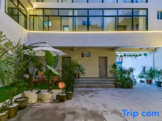 Yijia Renmei Homestay (Dali Old City Cang'er Avenue Branch)