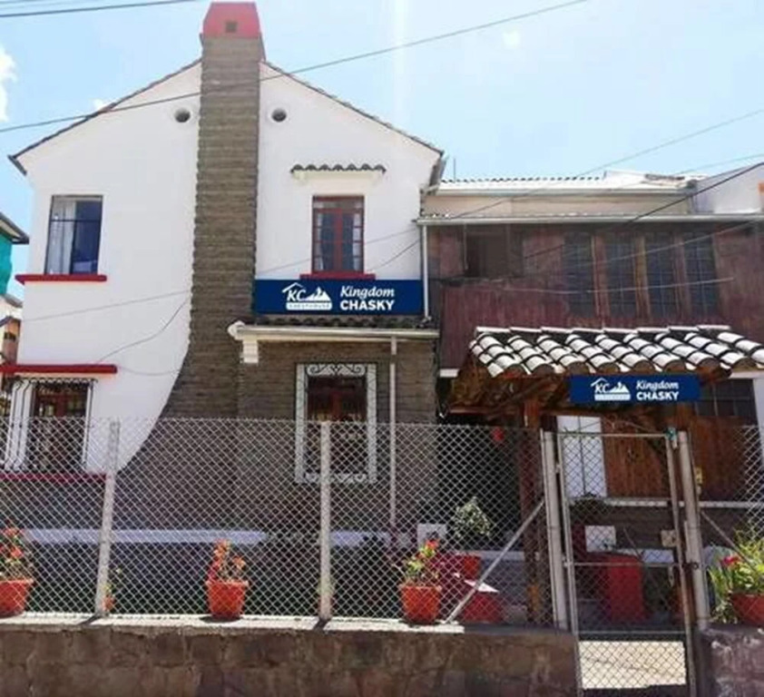 Kingdom Chasky Guesthouse