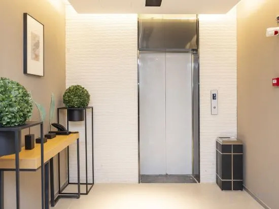 Homeinn Selected Hotel (Jinan Honglou Impression City Shandong University)