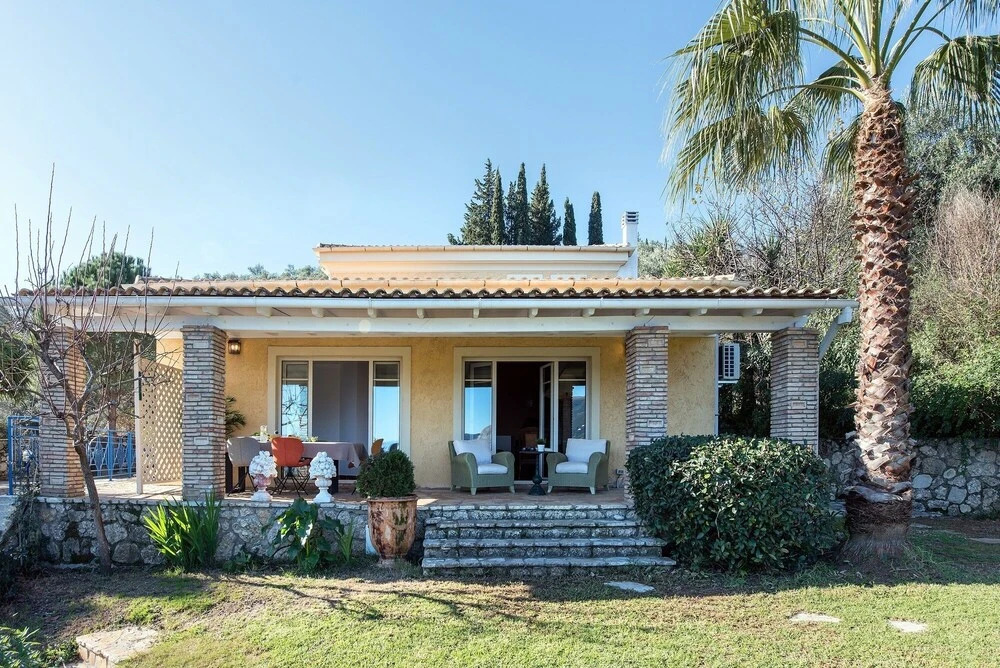 Villa Al'Azraa by Corfuescapes