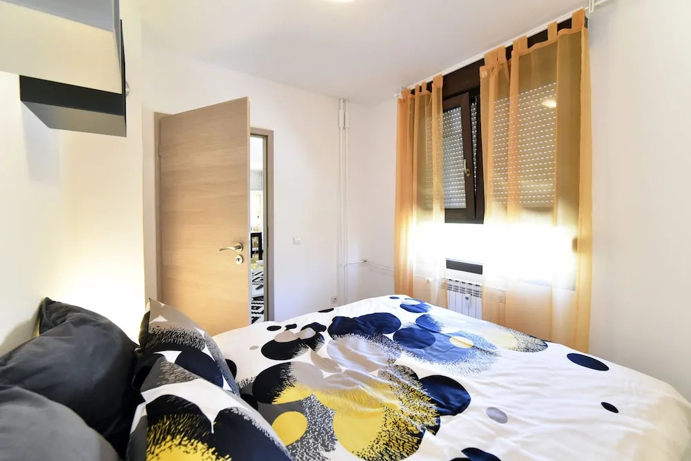 Apartment Place4U