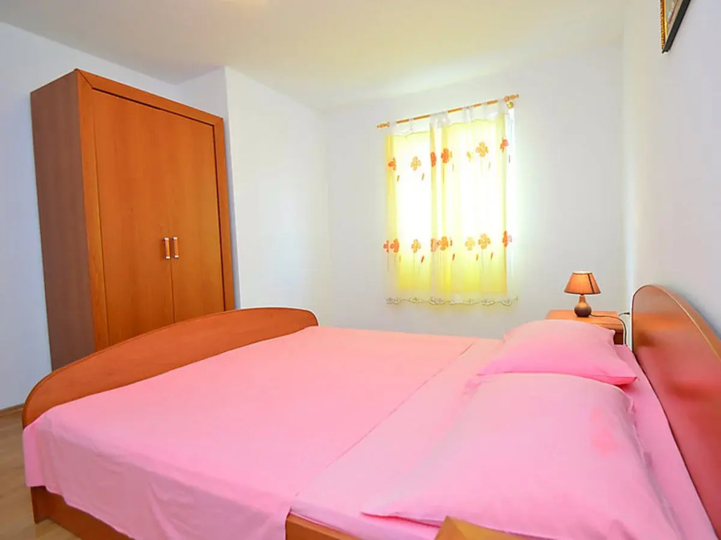 Apartment Ena
