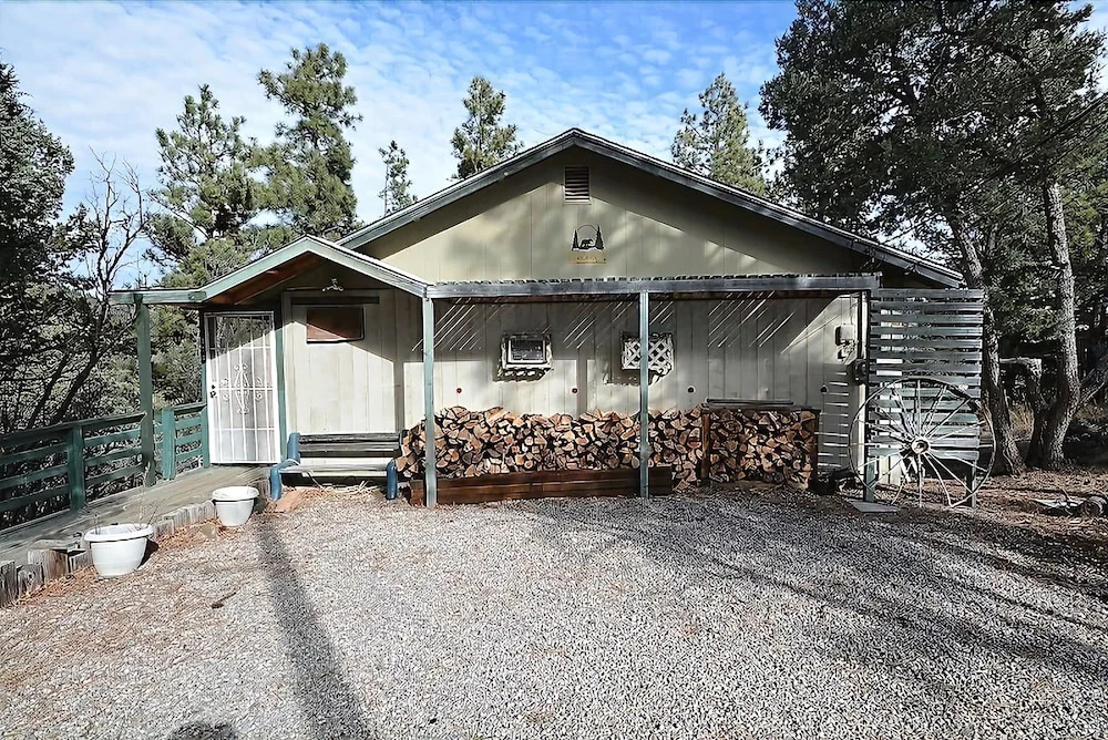 Bare Bear - Two Bedroom Cabin