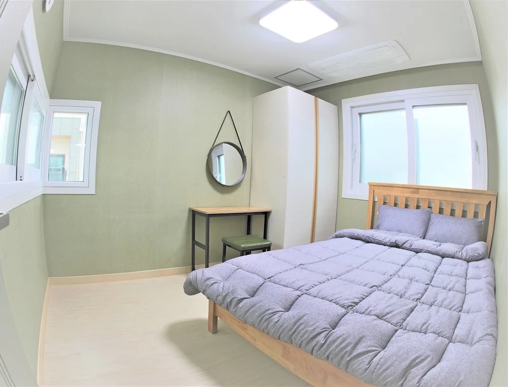 Jeju gosanirang pension