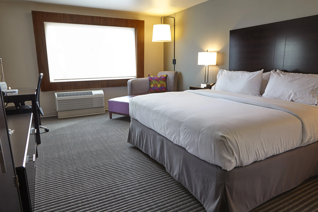 Holiday Inn Express and Suites Tahlequah by IHG