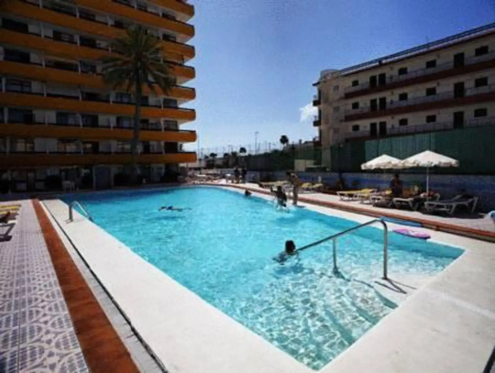 Apartamentos Las Arenas