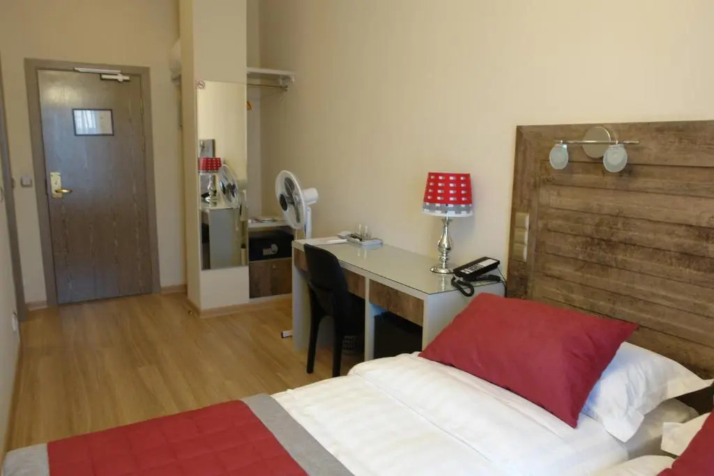 Grace Point Hotel