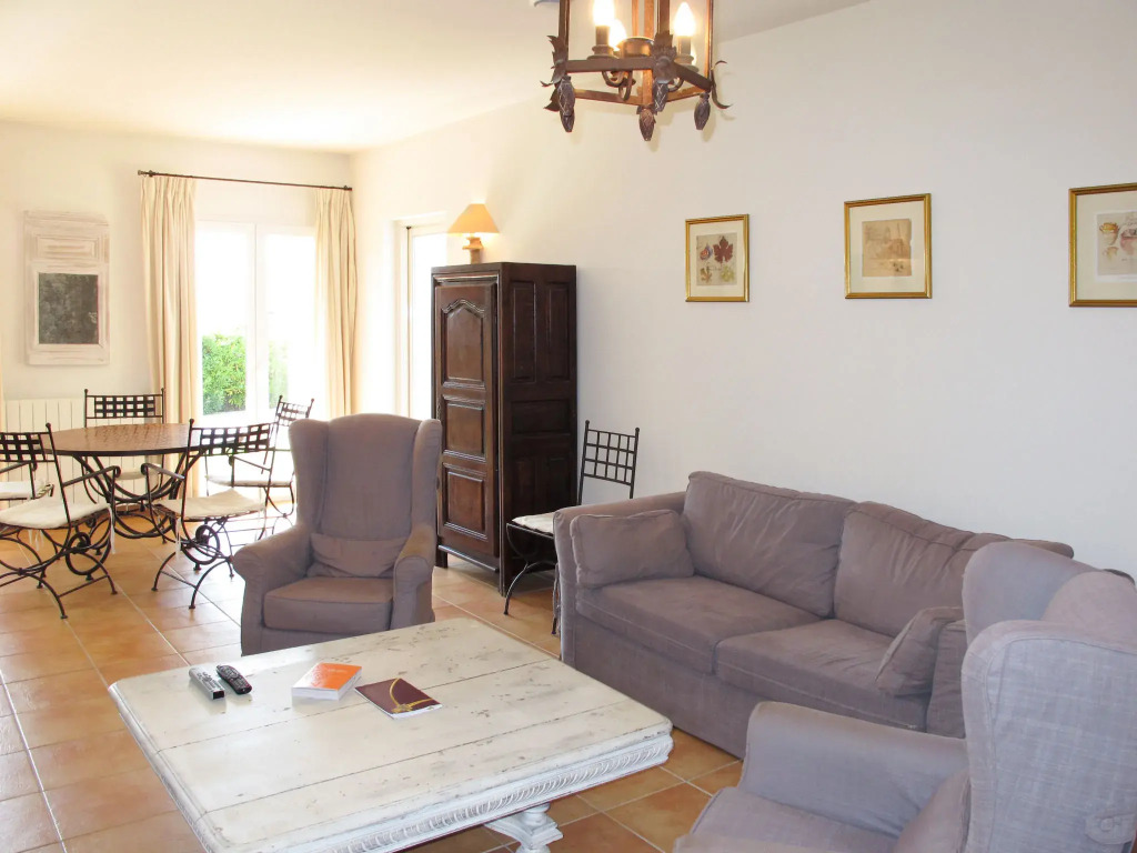 Holiday Home Le Puit des Oliviers 1 (LCD150)