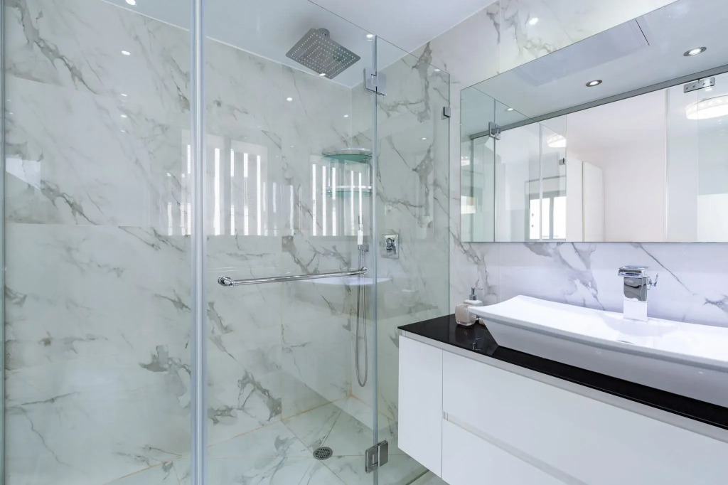 Apartment Miroir, 2BR, Tel Aviv, Kerem, Ha-Kovshim St, #TL38