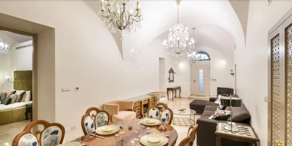 Luxury Loft 4 Bedrooms