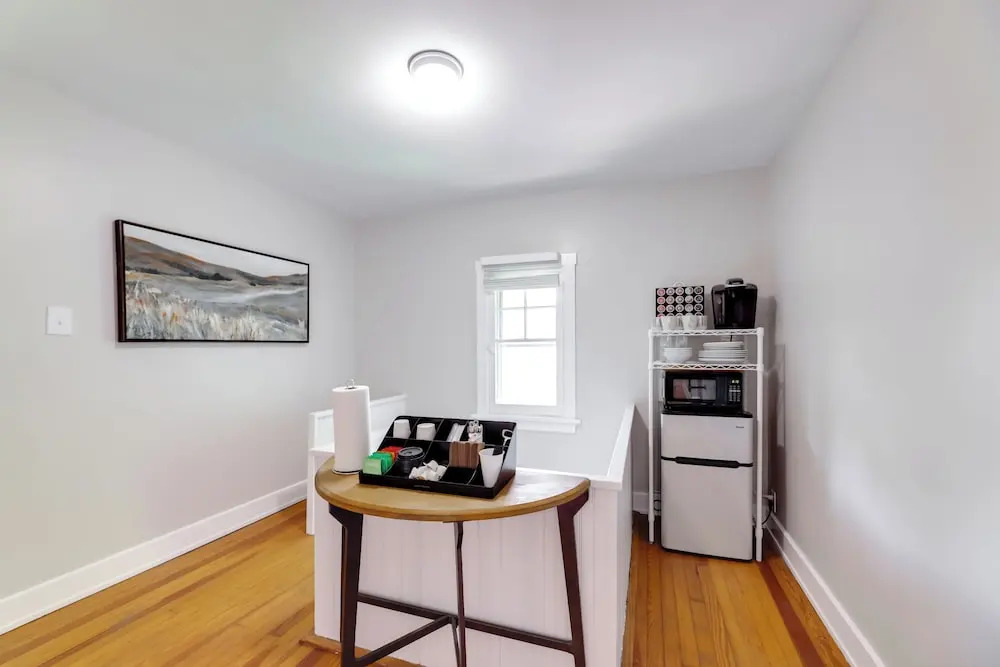 Cincinnati Apartment: 1 Mi to Hyde Park Square!