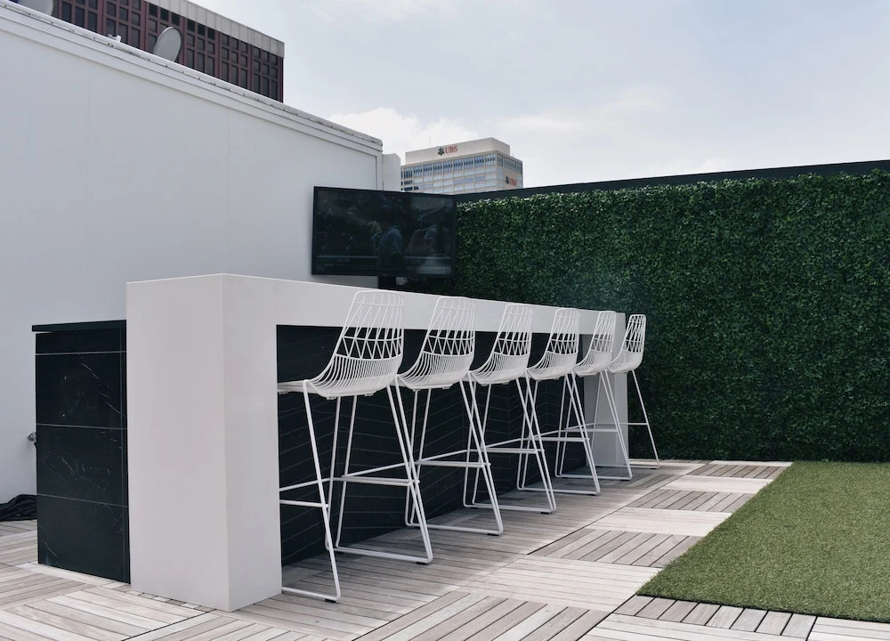Studio 154 Hotel