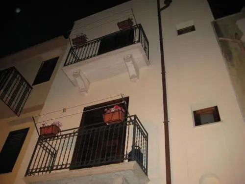 Guest house Monolocali Sicania