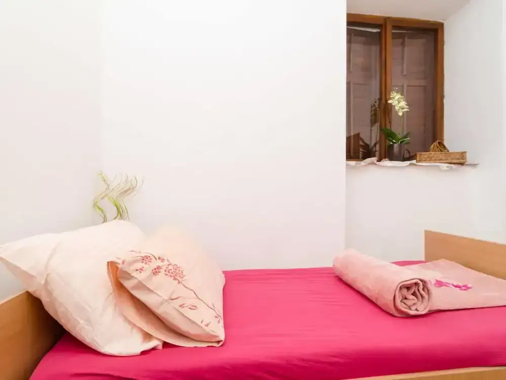 Authentic Villa With Private Pool,hot Tub,covered Terraces,panoramic View, Wi-fi