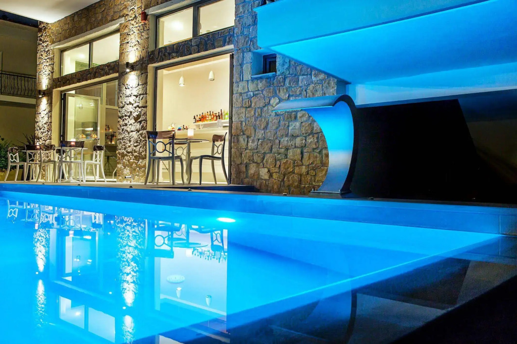 Core Hotel