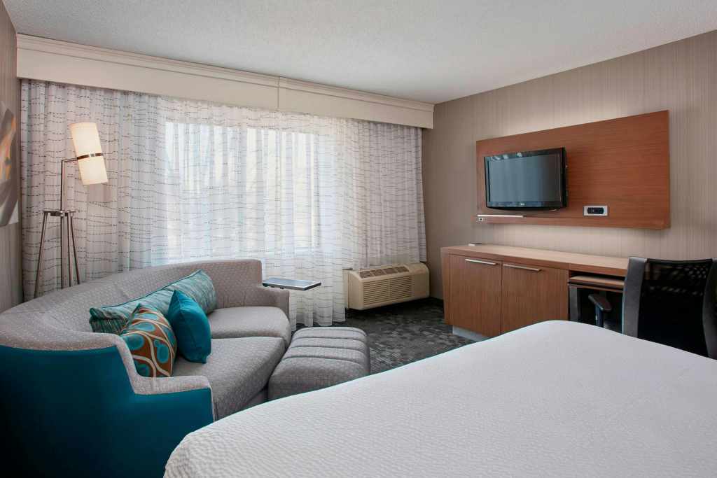 Residence Inn Detroit / Auburn Hills