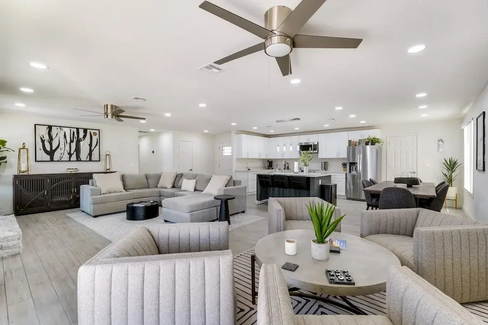 Fire Pit, Private Pool & Spa: Home in Scottsdale!