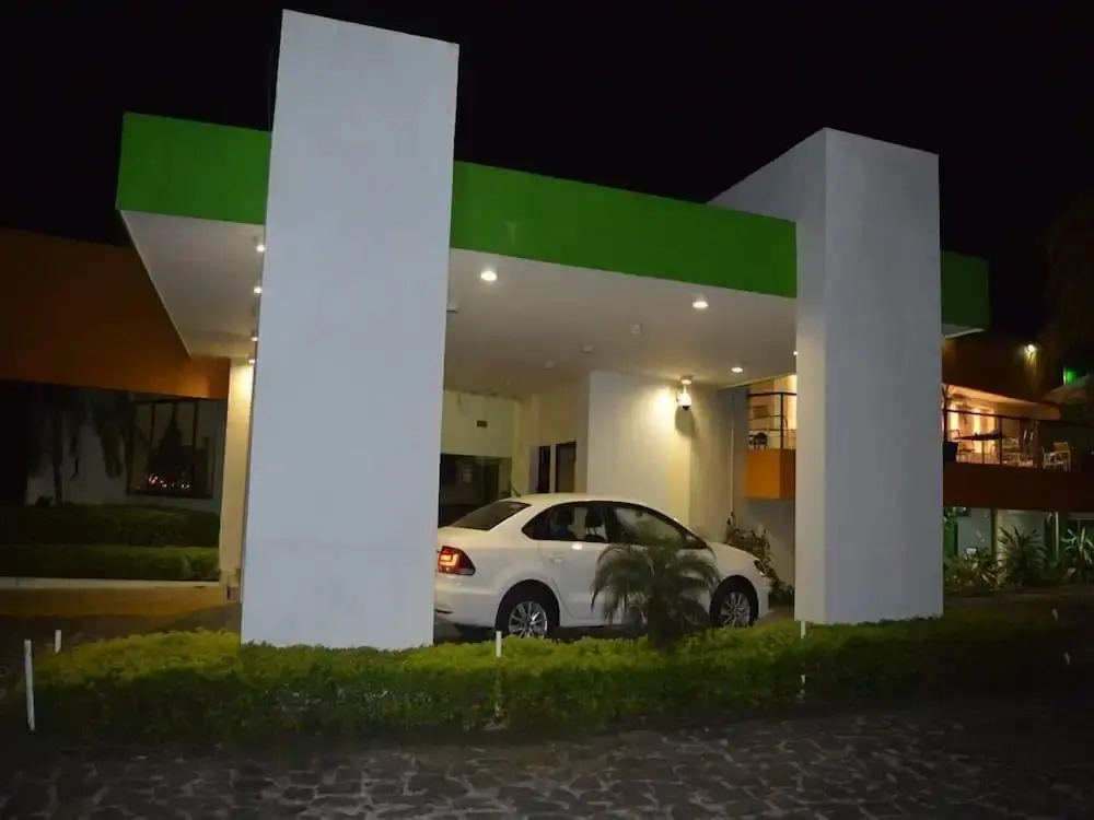 Hotel Jardin Real