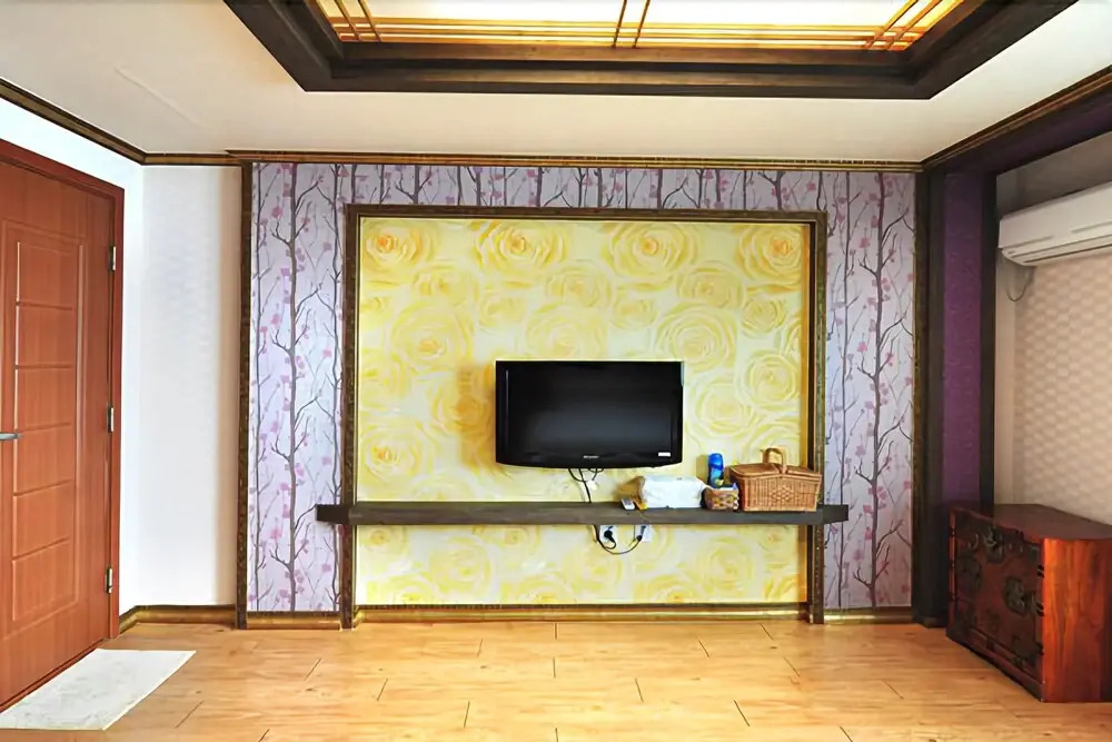 Yeosu Hyangilam Heukjip Pension