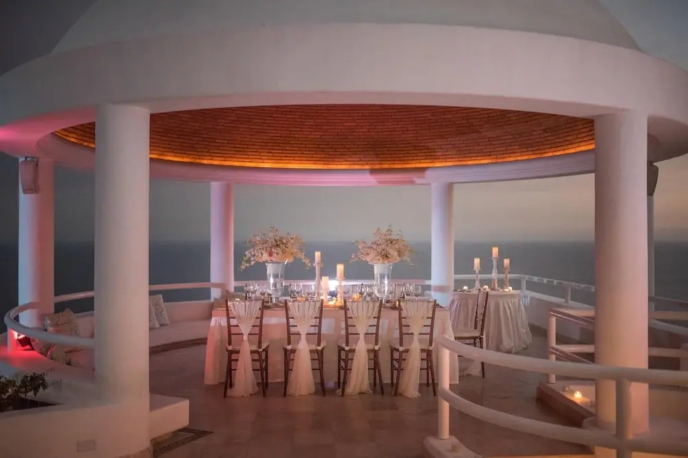 Elegant 6 Bedroom Villa With Amazing Ocean Views: Villa Clara Vista
