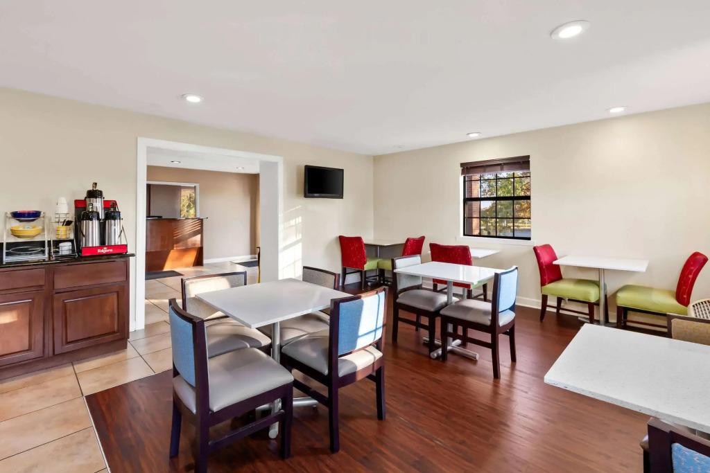 Days Inn by Wyndham Brownsville