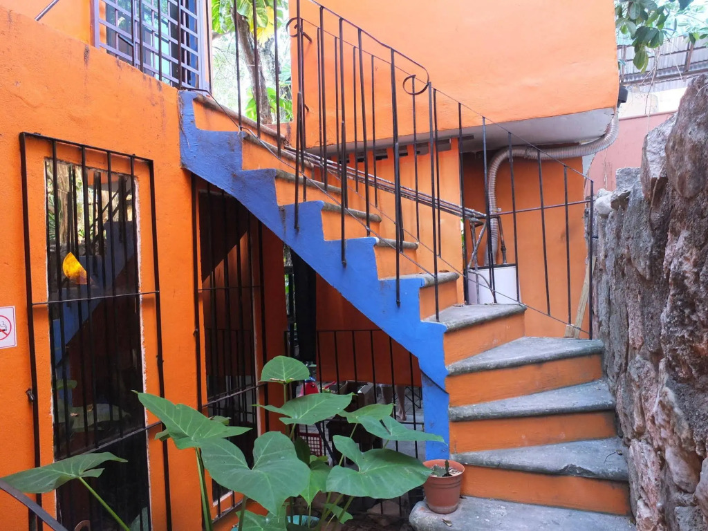 Casa Naranja
