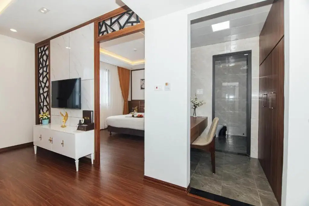 Jade Ha Long Hotel