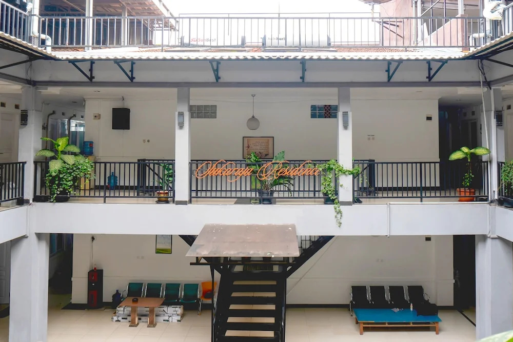 Sukaraja Residence By OYO Rooms