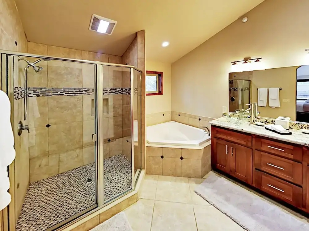 Manzanita Condo #603 3 Bedrooms 3 Bathrooms Condo