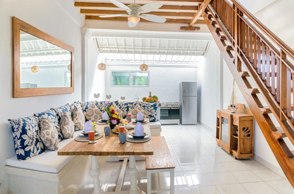 Villa Pantai Indah