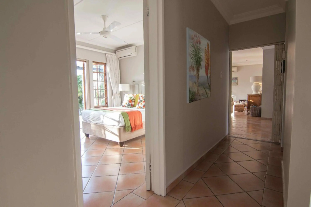15 Oyster Crescent