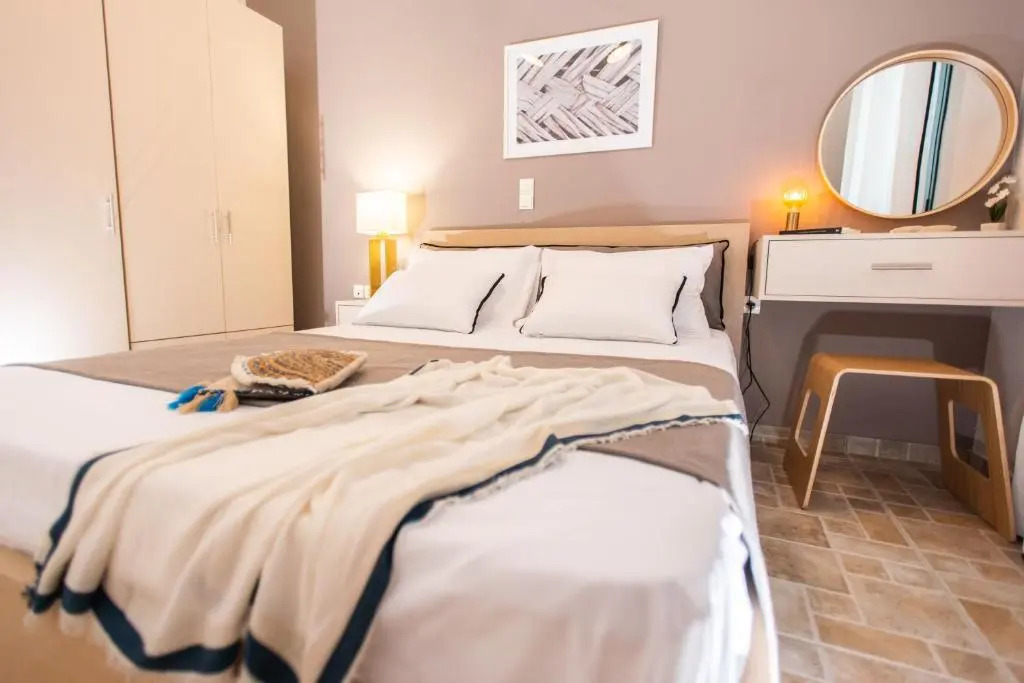 Gifel Apartments and Luxurious Suites