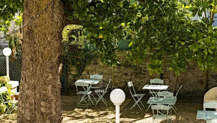 Hôtel VAL FLORES LOGIS