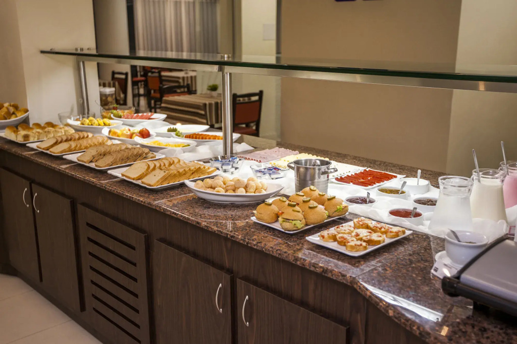 Centromar Hotel