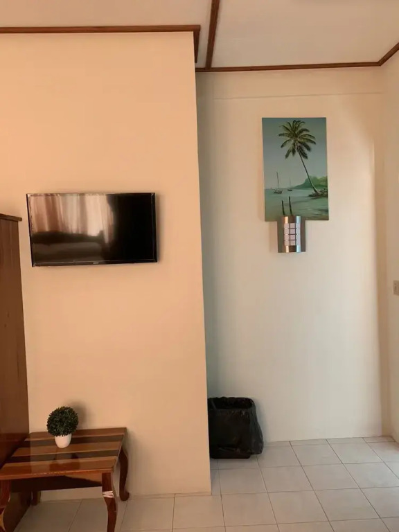 FernandoS Seaside Guest House