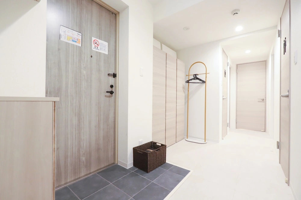 Urna Sands Hotel