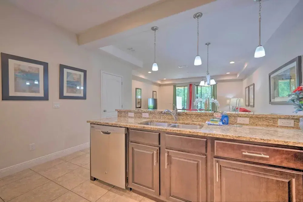 Near Golf & Shopping: Davenport Home w/ Yard