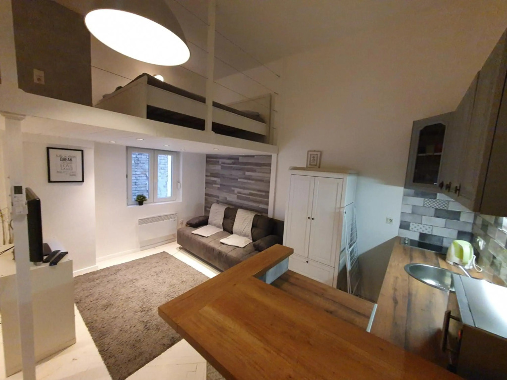 Vintage apartment near boulware
